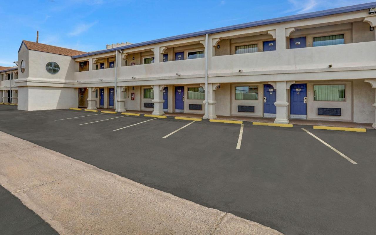 Motel 6-Clovis, Nm Exteriör bild